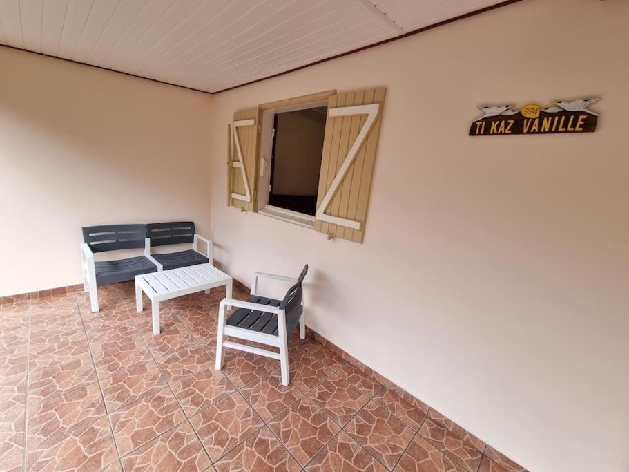 Ti Kaz Vanille Saint-Philippe Extérieur photo